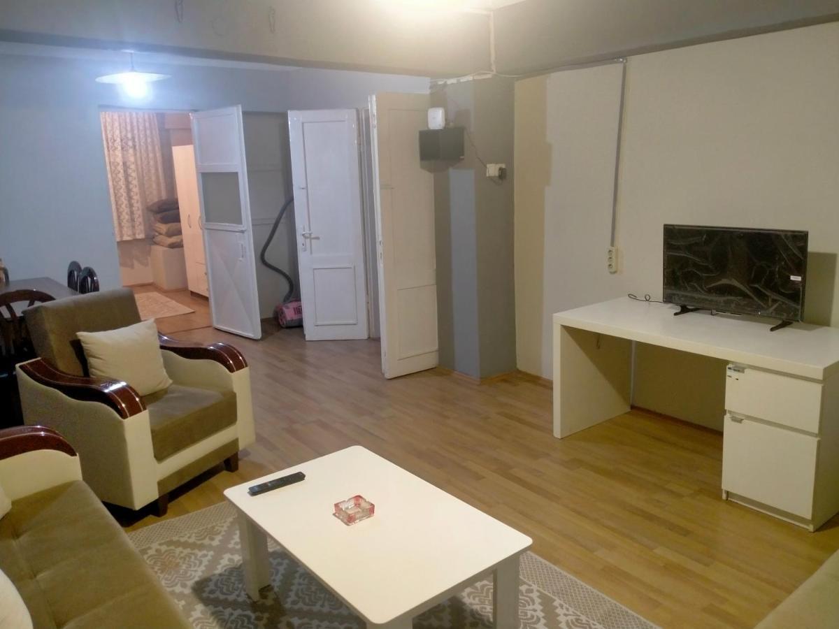 2 Bedrooms Central Area Located Appartment 1Floor Istanbul Exterior foto